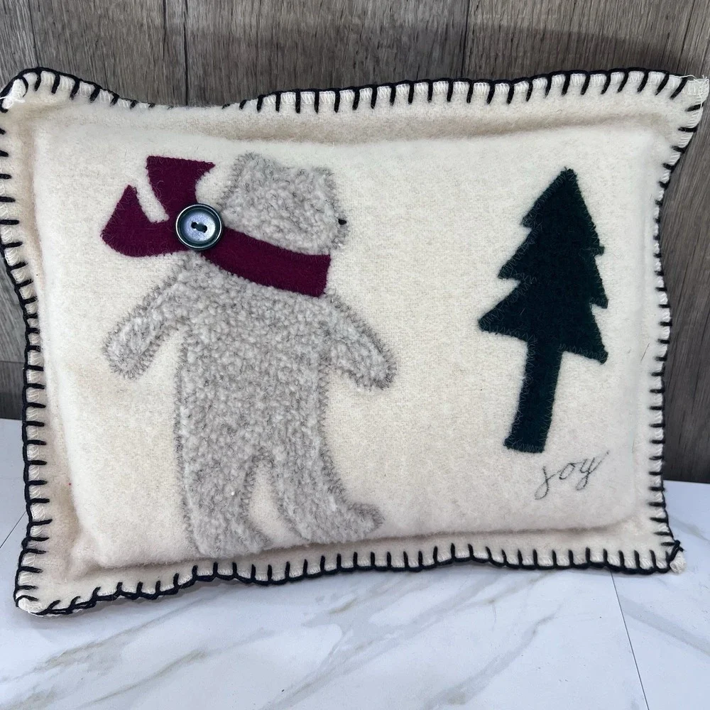 New Handmade Christmas Felt Bear Pillow Holiday 9